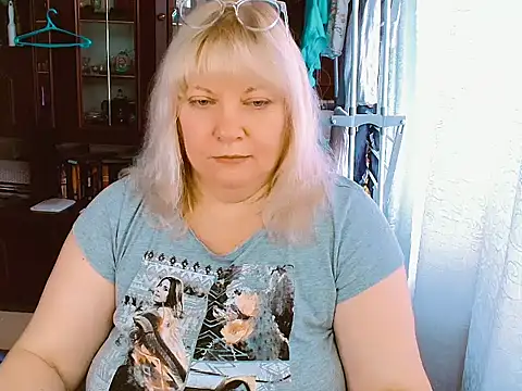 DiamondNata online show from October 2025 10:40:02 AM