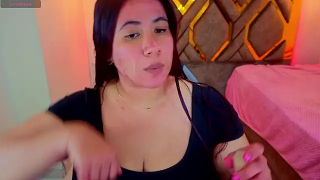 Addyy 02 online show from February 2026 11:04:02 PM