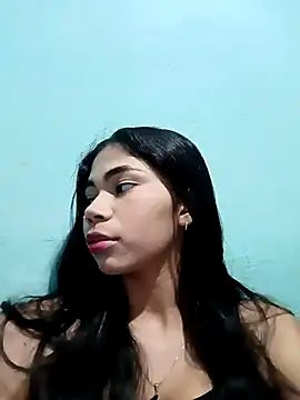 Snapshot of Ammyy_Wood_ chatting on October 2025 01:17:02 AM Ammyy Wood  online show from October 2025 01:17:02 AM
