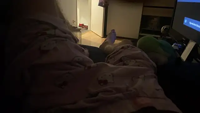 MolleDolle online show from April 2026 09:48:01 PM