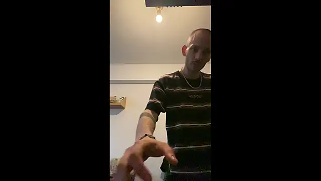 MolleDolle online show from April 2026 03:38:01 PM