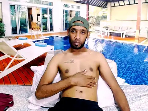 Snapshot of IndianMagicMike chatting on November 2025 05:40:02 AM IndianMagicMike online show from November 2025 05:40:02 AM