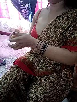 Snapshot of Beauty_Queen_Soniya chatting on November 2025 08:57:01 AM Beauty Queen Soniya online show from November 2025 08:57:01 AM