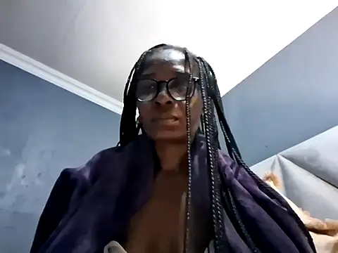 NaughtyCouga online show from June 2026 04:23:01 AM
