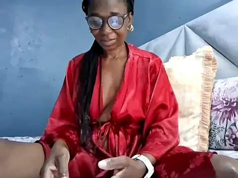 NaughtyCouga online show from June 2026 05:32:02 AM