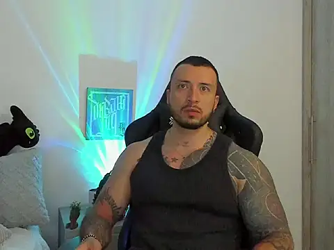 Snapshot of Dave-Max01 chatting on October 2025 02:17:02 AM Dave-Max01 online show from October 2025 02:17:02 AM