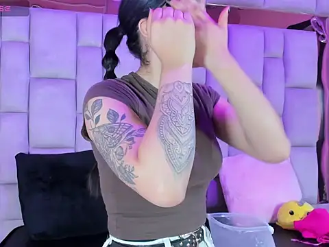 Gisell Squirt  online show from February 2026 12:47:02 PM