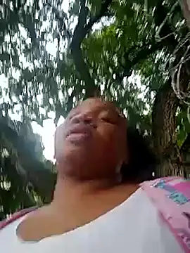 Bigasshott  online show from November 2025 06:29:02 PM