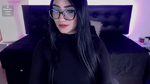 SeleneMore online show from March 2026 07:53:02 PM