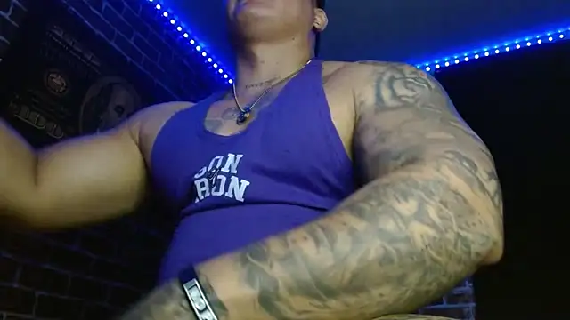 Snapshot of jordan_bigcock_ chatting on December 2025 03:29:01 PM jordan bigcock online show from December 2025 03:29:01 PM