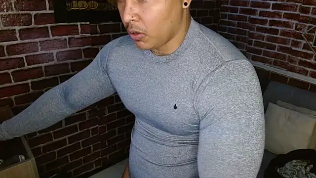 Snapshot of jordan_bigcock_ chatting on February 2026 06:17:02 AM jordan bigcock online show from February 2026 06:17:02 AM