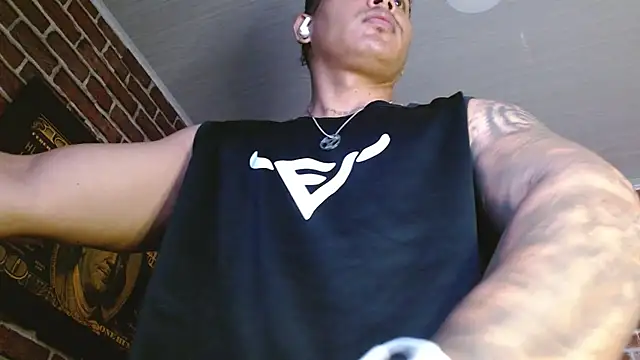 Snapshot of jordan_bigcock_ chatting on April 2026 02:24:01 PM jordan bigcock online show from April 2026 02:24:01 PM