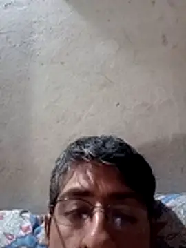 Snapshot of Deivid2025arg chatting on November 2025 08:31:01 PM Deivid2025arg online show from November 2025 08:31:01 PM