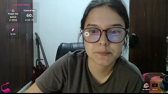 CarlaLorez online show from May 2026 01:25:01 AM