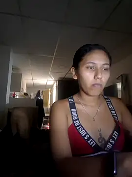 Snapshot of alicemey10 chatting on November 2025 12:22:01 AM alicemey10 online show from November 2025 12:22:01 AM