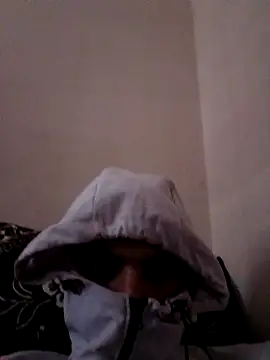 latarak321 online show from February 2026 12:48:02 PM