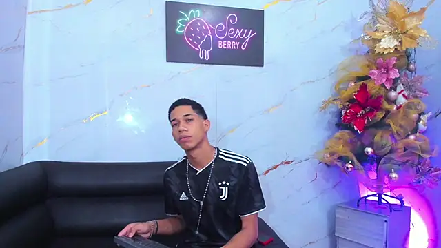 Little nicoll online show from December 2025 10:36:01 PM