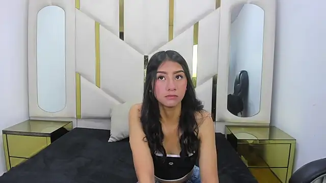 Mia clark18 online show from December 2025 03:50:02 PM