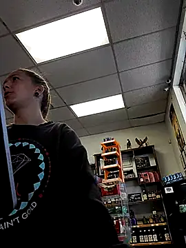 Snapshot of Cassaroll333 chatting on November 2025 03:28:02 PM Cassaroll333 online show from November 2025 03:28:02 PM