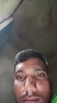 Snapshot of BiggerDickGuy chatting on October 2025 12:57:01 AM BiggerDickGuy online show from October 2025 12:57:01 AM