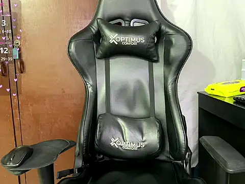 BigTitsGirl04 online show from February 2026 10:27:02 PM