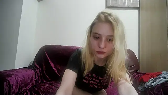 cinnamon-xx online show from May 2026 01:34:02 AM