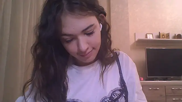 CeyaLier online show from November 2025 05:46:01 PM