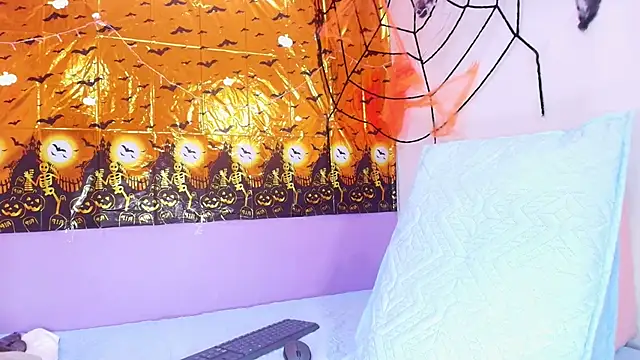 Snapshot of lu_mystic chatting on October 2025 12:04:02 PM lu mystic online show from October 2025 12:04:02 PM