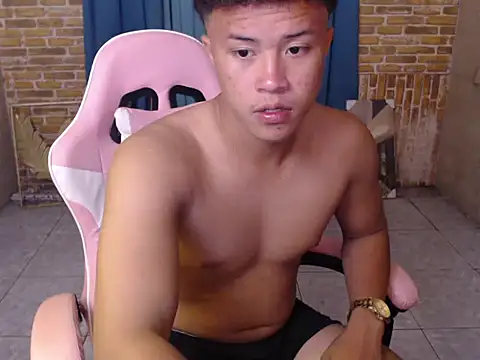 ur naughtyboy patrick online show from March 2026 01:04:02 PM