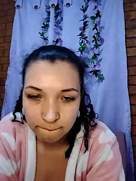 Miacollins12 online show from October 2025 06:47:01 AM