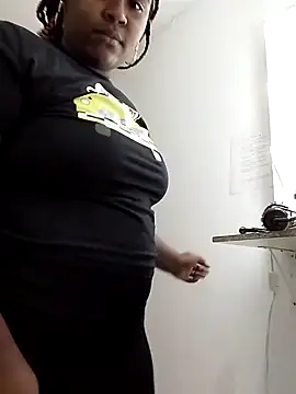 Snapshot of NaomiGrace_ chatting on October 2025 11:00:01 AM NaomiGrace online show from October 2025 11:00:01 AM