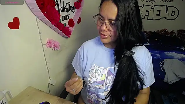 Miss  kendra  online show from April 2026 11:47:02 AM