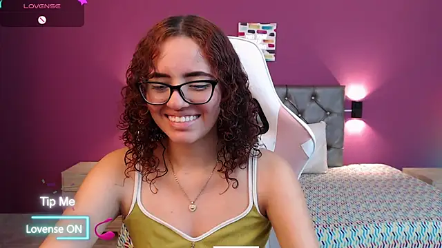 Dulcee Gaby online show from March 2026 11:43:01 AM