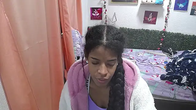 Snapshot of thianahorny chatting on June 2026 01:01:01 PM thianahorny online show from June 2026 01:01:01 PM
