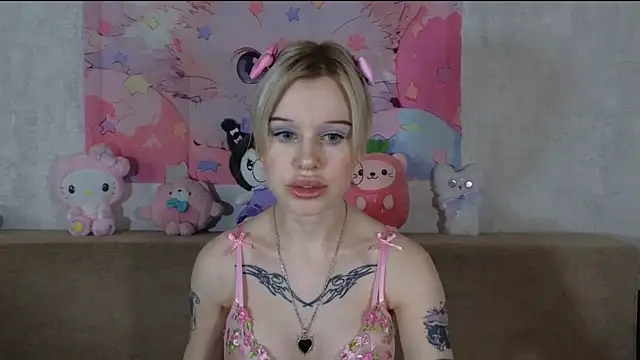 HoneyGold  online show from July 2026 04:39:02 AM