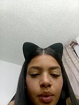 MeganHillss online show from November 2025 06:58:01 AM