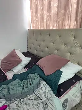 MeganHillss online show from December 2025 09:22:02 PM