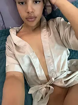 Snapshot of MeganHillss chatting on June 2026 08:13:01 PM MeganHillss online show from June 2026 08:13:01 PM