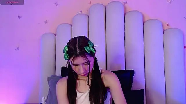 SweetRenata  online show from October 2025 11:21:02 AM