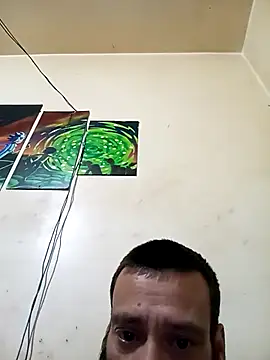 Snapshot of Alexelli40 chatting on October 2025 05:57:01 PM Alexelli40 online show from October 2025 05:57:01 PM