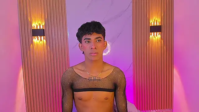 Ethan thouse online show from November 2025 09:59:01 PM