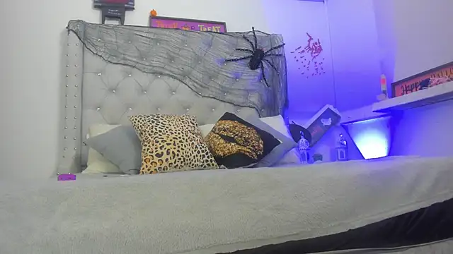 ChocoBunny1 online show from October 2025 03:29:02 AM