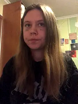 LunaVirelle online show from October 2025 04:08:01 PM