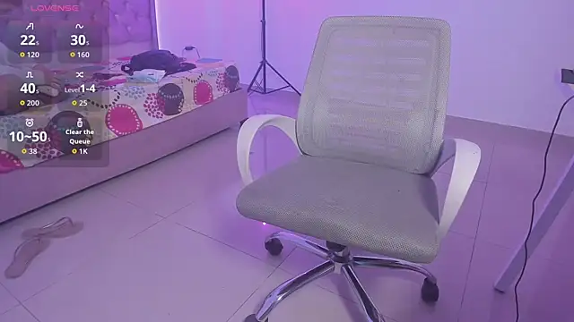 Snapshot of beiby_glow chatting on January 2026 01:02:02 PM beiby glow online show from January 2026 01:02:02 PM