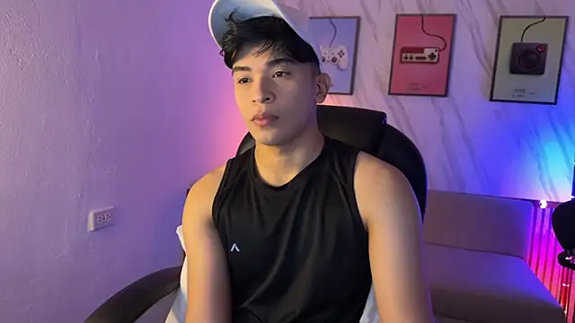 Snapshot of David_Nova chatting on December 2025 12:56:02 PM David Nova online show from December 2025 12:56:02 PM