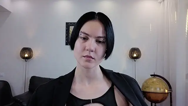 Marie Fitch online show from August 2026 03:20:01 AM