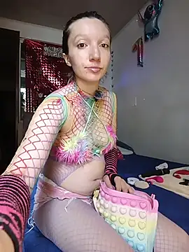 Lucy colee online show from November 2025 05:34:02 PM