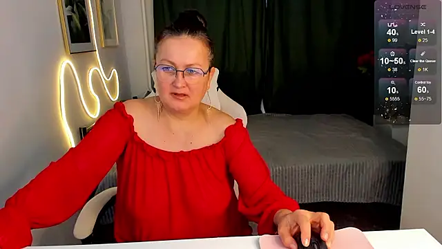 hottyannaa online show from February 2026 02:51:02 AM