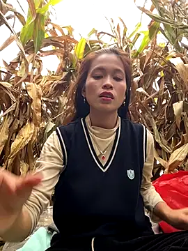 hi-hi-zz online show from December 2025 05:23:01 AM