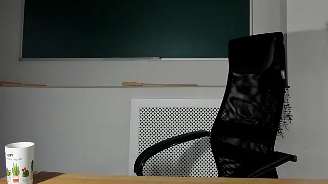 ClaireMathis online show from April 2026 02:51:02 PM